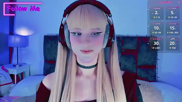 Snapshot of Kirmyy_ chatting on 10/03/25, 09:23 Kirmyy online show from 10/03/25, 09:23