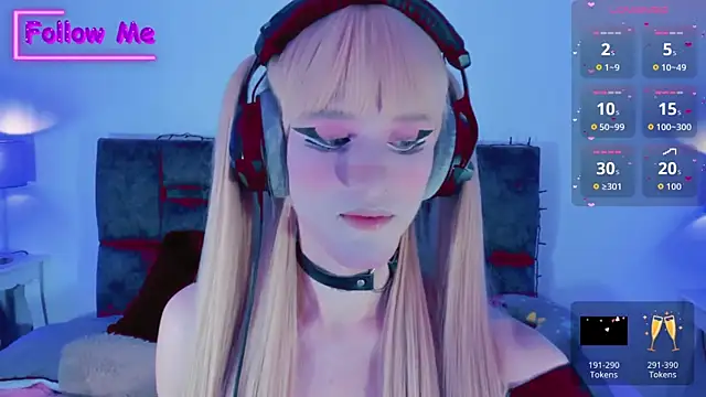 Snapshot of Kirmyy_ chatting on 10/19/25, 07:58 Kirmyy online show from 10/19/25, 07:58