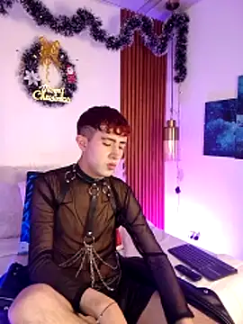 Noah Xitruxx online show from 12/18/25, 01:50
