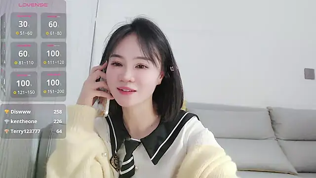 Snapshot of Koi-m- chatting on 02/17/25, 03:15 Koi-m- online show from 02/17/25, 03:15