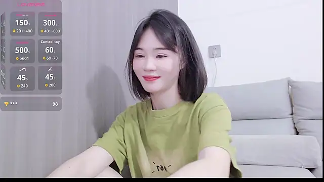 Snapshot of Koi-m- chatting on 09/08/25, 05:34 Koi-m- online show from 09/08/25, 05:34