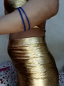 xpihu online show from 12/18/25, 09:43