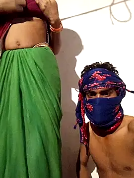 Suhani512 online show from 01/05/25, 03:23