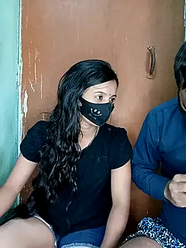 Snapshot of Suhani512 chatting on 01/08/26, 05:10 Suhani512 online show from 01/08/26, 05:10