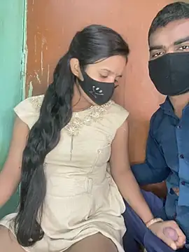 Snapshot of Suhani512 chatting on 02/20/26, 05:26 Suhani512 online show from 02/20/26, 05:26