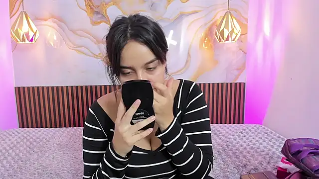 MelissaGilll online show from 09/10/25, 08:20