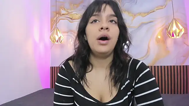 MelissaGilll online show from 10/13/25, 07:14