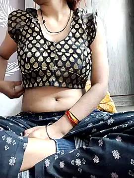 Snapshot of shalini_fire chatting on 02/15/25, 05:50 shalini fire online show from 02/15/25, 05:50