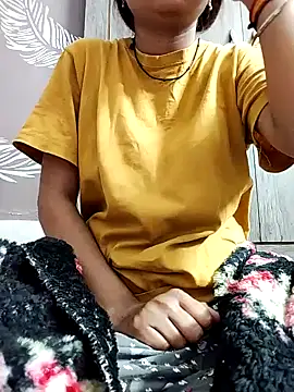 Snapshot of shalini_fire chatting on 03/06/25, 10:20 shalini fire online show from 03/06/25, 10:20