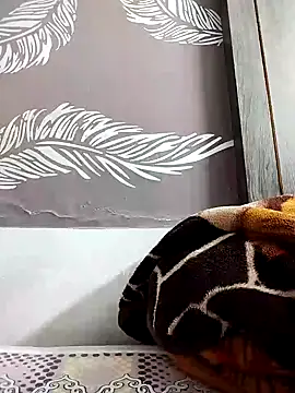 Snapshot of shalini_fire chatting on 03/12/25, 05:17 shalini fire online show from 03/12/25, 05:17