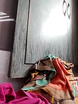 Snapshot of shalini_fire chatting on 09/12/25, 04:51 shalini fire online show from 09/12/25, 04:51