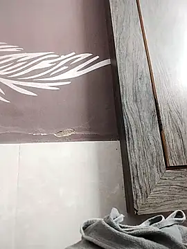 Snapshot of shalini_fire chatting on 10/02/25, 10:55 shalini fire online show from 10/02/25, 10:55