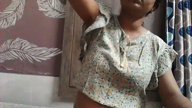 Snapshot of shalini_fire chatting on 07/02/26, 09:48 shalini fire online show from 07/02/26, 09:48