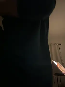 Morguisssz online show from 05/03/26, 05:02