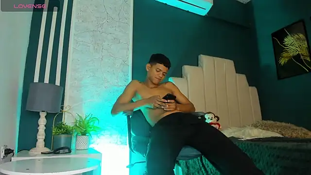 Jeffry wolvess online show from 03/04/25, 03:15