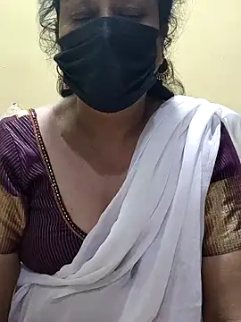 Snapshot of rekha_naier chatting on 03/06/25, 01:16 rekha naier online show from 03/06/25, 01:16