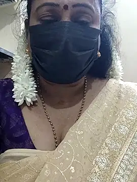 Snapshot of rekha_naier chatting on 02/24/26, 05:55 rekha naier online show from 02/24/26, 05:55