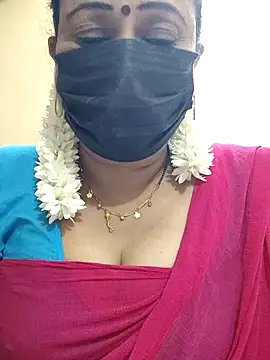 Snapshot of rekha_naier chatting on 03/04/26, 05:41 rekha naier online show from 03/04/26, 05:41