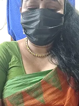 Snapshot of rekha_naier chatting on 03/11/26, 05:41 rekha naier online show from 03/11/26, 05:41