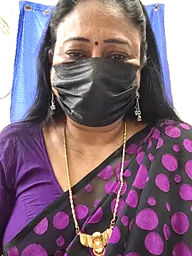 Snapshot of rekha_naier chatting on 06/09/26, 05:30 rekha naier online show from 06/09/26, 05:30