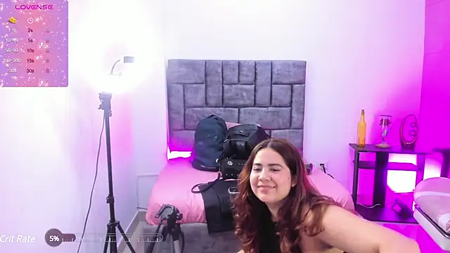 jisoo   online show from 02/14/25, 10:28