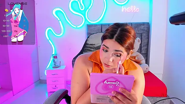 jisoo   online show from 11/06/25, 01:34