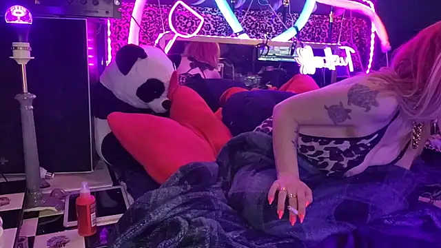 anonymouszN online show from 03/02/25, 12:53