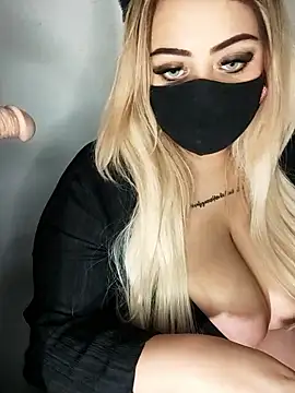 Snapshot of Farawla_elgmda chatting on 01/13/26, 10:37 Farawla elgmda online show from 01/13/26, 10:37