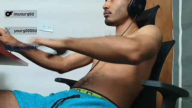 Snapshot of coleman160 chatting on 01/11/26, 08:19 coleman160 online show from 01/11/26, 08:19