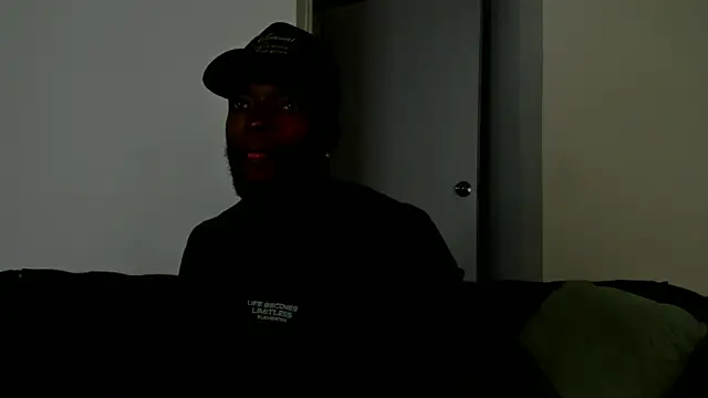 Dylan Taylor online show from 09/26/25, 04:05