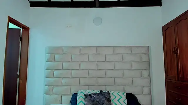 Dylan Taylor online show from 11/22/25, 12:37