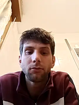 Snapshot of dariodario chatting on 01/25/25, 12:26 dariodario online show from 01/25/25, 12:26