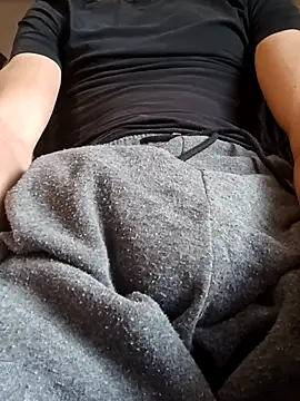 Snapshot of dariodario chatting on 04/06/26, 05:41 dariodario online show from 04/06/26, 05:41