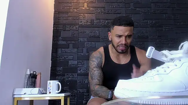 bruno miller  online show from 11/28/25, 08:33