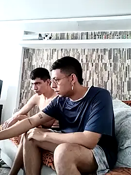 Snapshot of Nymphobuddies chatting on 01/14/25, 07:53 Nymphobuddies online show from 01/14/25, 07:53