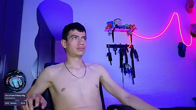 Snapshot of Nymphobuddies chatting on 03/21/25, 03:22 Nymphobuddies online show from 03/21/25, 03:22