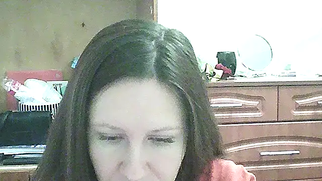 Snapshot of Princess284 chatting on 01/06/25, 09:30 Princess284 online show from 01/06/25, 09:30