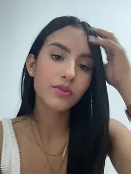 Snapshot of _AmberSmithh chatting on 12/13/24, 02:43 AmberSmithh online show from 12/13/24, 02:43