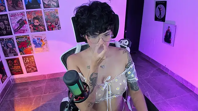 gooddess isis online show from 02/22/26, 04:35