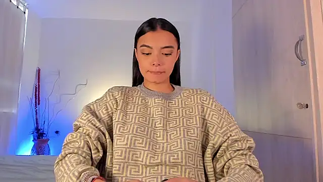 Snapshot of AnabelWolf chatting on 02/04/25, 07:33 AnabelWolf online show from 02/04/25, 07:33