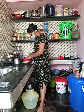 Tamil Shalini Lustyy online show from 09/11/25, 05:07