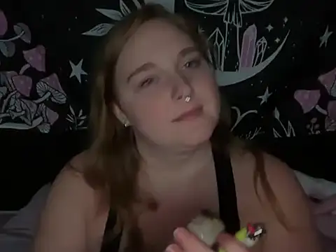 thickgingergoddess online show from 09/26/25, 03:21