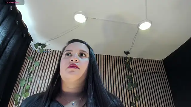 Victoria Ponce1 online show from 02/14/25, 07:33