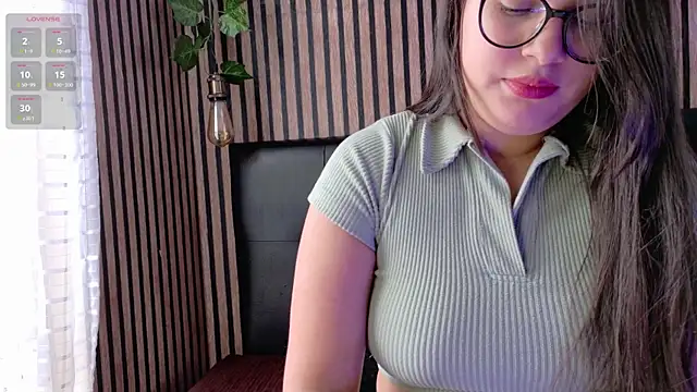 Victoria Ponce1 online show from 11/10/25, 07:24