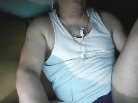 Snapshot of samee00721 chatting on 02/02/25, 05:37 samee00721 online show from 02/02/25, 05:37