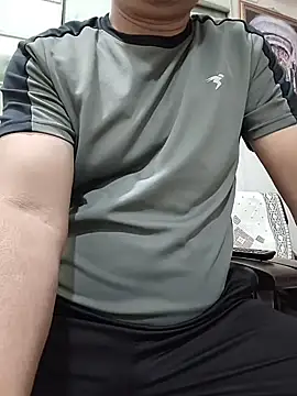 Snapshot of samee00721 chatting on 01/17/26, 06:22 samee00721 online show from 01/17/26, 06:22