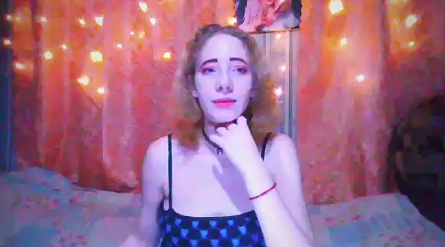 Snapshot of MelxMellie chatting on 12/22/24, 06:37 MelxMellie online show from 12/22/24, 06:37