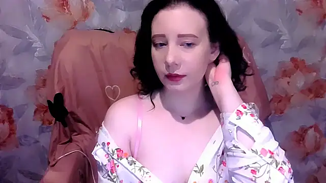 Snapshot of MelxMellie chatting on 03/04/26, 08:48 MelxMellie online show from 03/04/26, 08:48