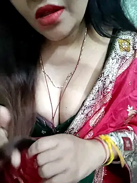 Snapshot of Mayuri77 chatting on 05/22/26, 05:47 Mayuri77 online show from 05/22/26, 05:47