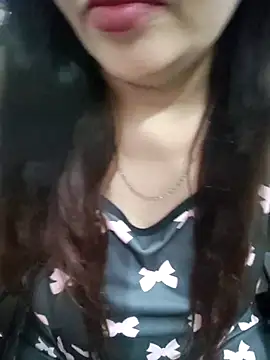 Snapshot of Mayuri77 chatting on 07/19/26, 07:56 Mayuri77 online show from 07/19/26, 07:56